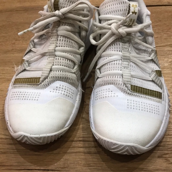 Under Armour Block City 2.0 Gold Splatter Volleyball Shoes - Picture 4 of 14